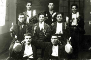 Quintos (foto de Maria Jose Rfales Purtolas). Any 1925