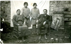 Josefa Rafales, Benigna, Mercedes i Miguel Albiac. 1927